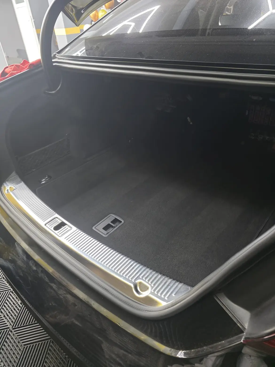Interior Audi Q7 detaliat în atelierul Răzvan Detailing